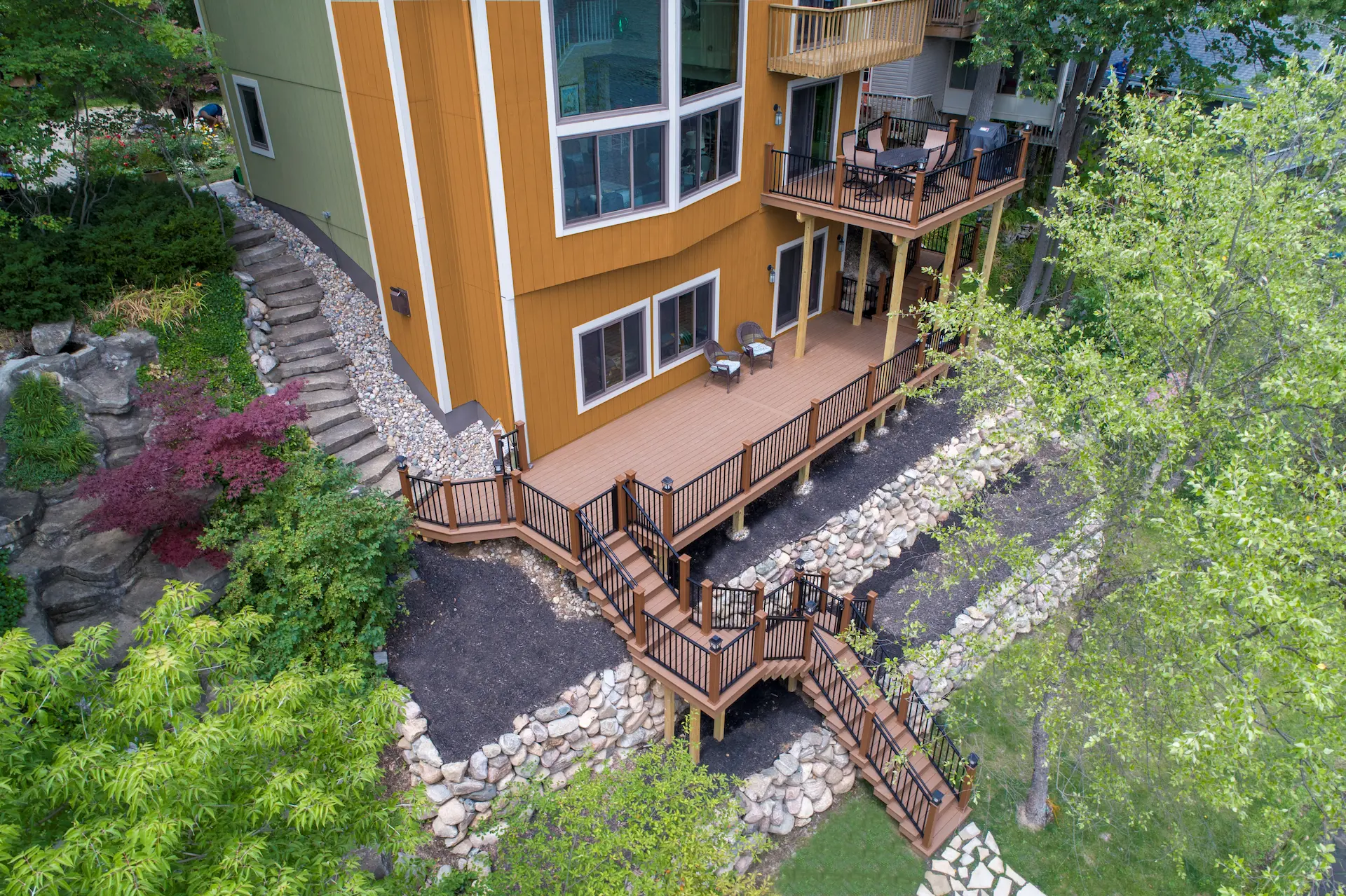 Customdecks.com Trex Decking