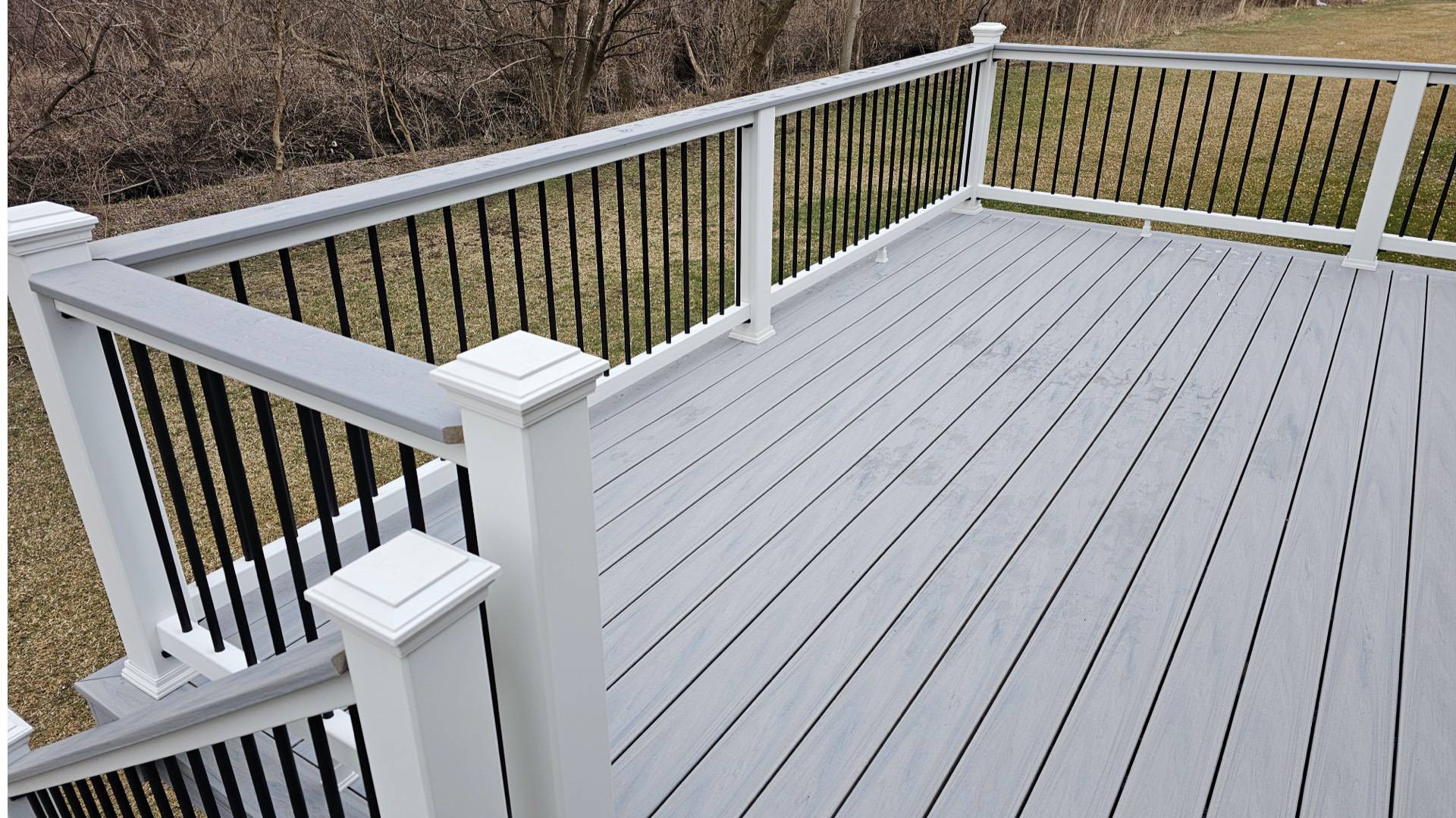 Customdecks.com Portfolio Image 39