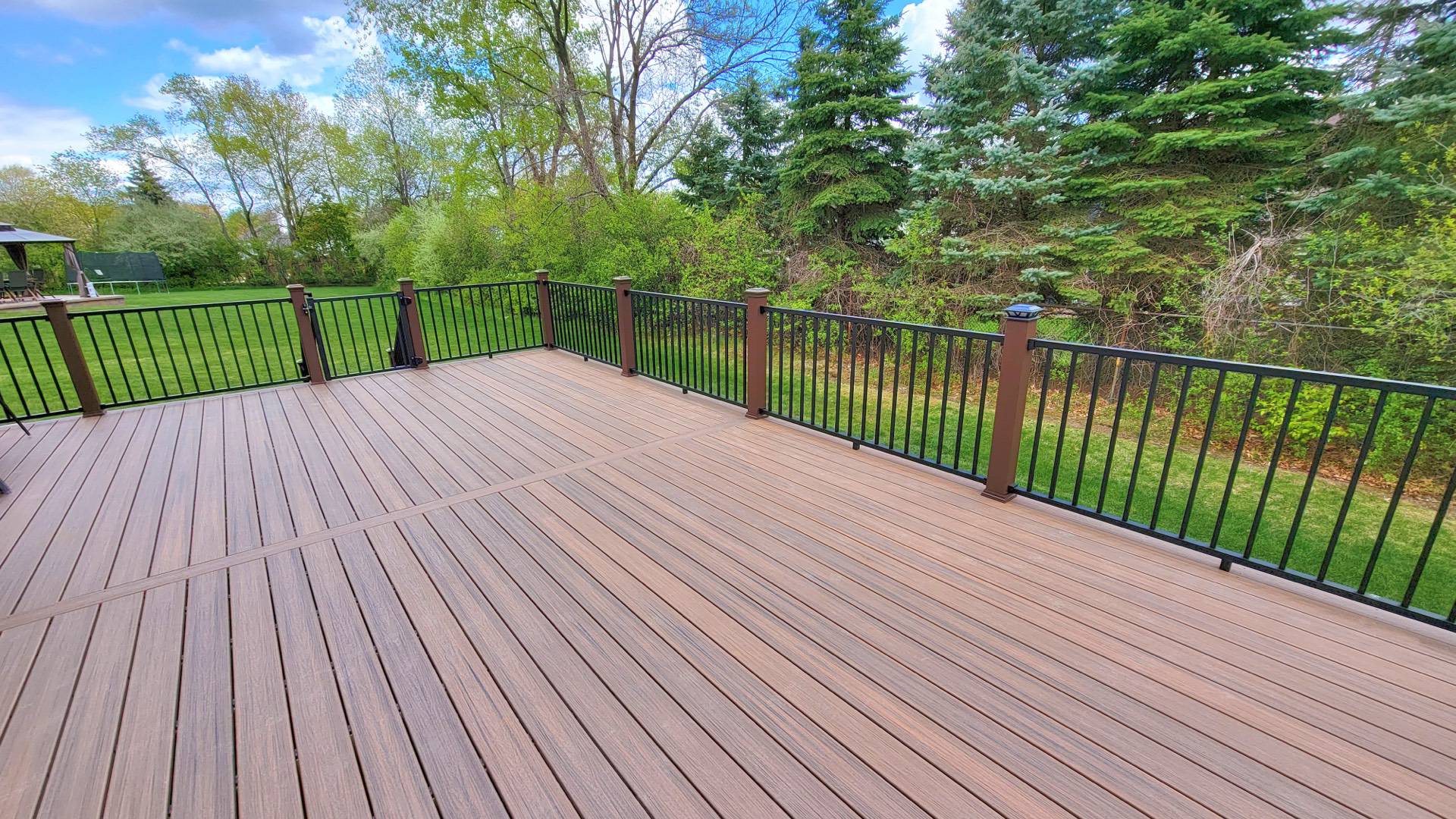 Customdecks.com Portfolio Image 30