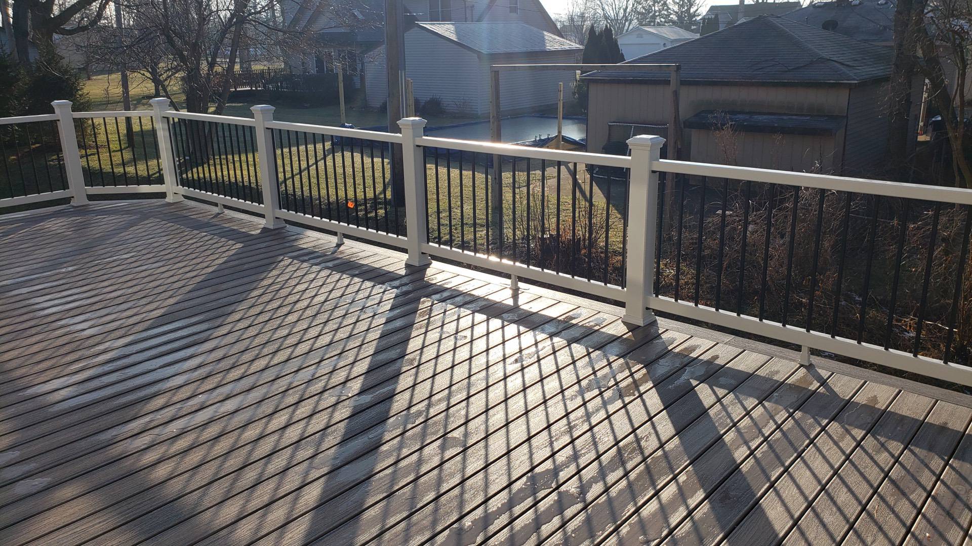 Customdecks.com Portfolio Image 11